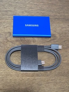 SAMSUNG T7 Portable SSD, 1TB - Speeds Up to 1,050MB/s, USB 3.2 Gen 2, Blue - Afbeelding 1 van 5