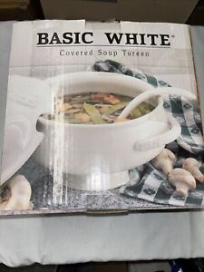 Basic White Covered  Soup Tureen