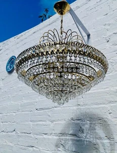 Antigua araña de latón cristal en capas, cascada, Hollywood, francesa, 23" L - Imagen 1 de 9