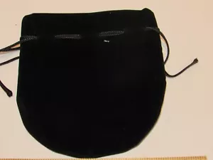"BOLSA DE CUERDAS DE DIBUJO DE GAMUZA ITALIANA NEGRA 4 1/4"" X 4"" - Imagen 1 de 1
