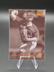 2022 Topps Stadium Club - Alek Manoah #25 Sepia *edges* - Picture 1 of 2