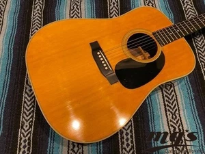 Martin D-28 '78 acoustic guitar - Picture 1 of 11