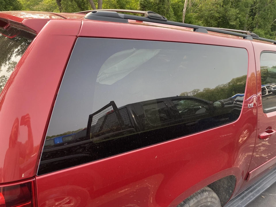 Rear Passenger Quarter Window Glass SUBURBAN 1500 Right 07 08 09 10 11 12 13 14 Foto 1 de 1