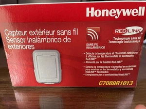 One brand new, unopened sealed Honeywell Wireless outdoor Sensor, C7089R1013 - Picture 1 of 3