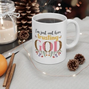 Taza cristiana, regalo religioso para los amantes del café, confiar en Dios, flores silvestres - Imagen 1 de 10