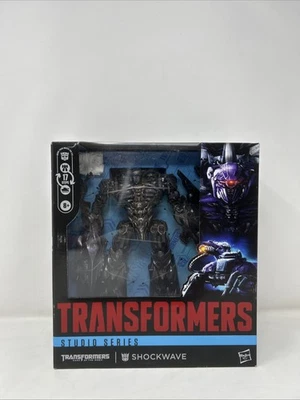 Transformers Dark Of The Moon Studio Series Shockwave - Image 1 of 4