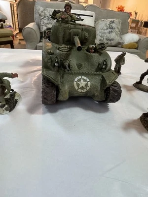 DD093 El Tanque Sherman Clásico, King And Country, Raro, Retirado Y Vendido Poner Foto 1 de 4