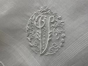 A+ White Vintage Hankie Madeira Style Monogram V Hand Embroidered Hand Hems - Picture 1 of 6