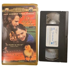 Fly Away Home VHS Movie 1996 Jeff Daniels Anna Paquin Adventure Tape - Picture 1 of 13
