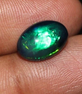 Black Opal gemstone AAA oval Black Ethiopian opal cabochon opal ring 3.00 Cts. - Picture 1 of 4