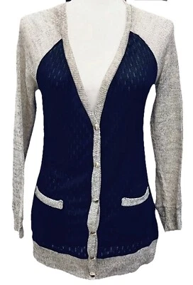 Cárdigan largo ajustado cuello en V con botones mediano M Xhilaration beige azul marino suéter Foto 1 de 4