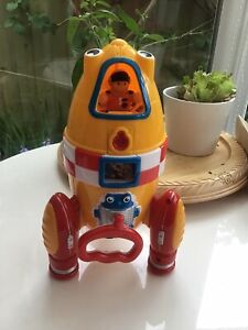WOW Toys Ronnie Space Rocket With Countdown And Astronaut