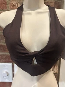 Fabletics Women's Oasis Twist Bra Medium Impact Sports Bra Med Cacao Brown NWT - Picture 1 of 6