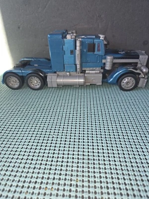 Transformers Takara Japan Movie 2007 Nightwatch Optimus Prime Leader Class  - Image 1 of 4