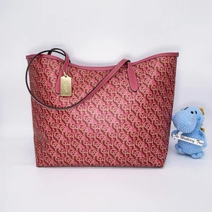 COACH CITY TOTE Cinturini in pelle con stampa monogramma rivestiti in tela CF342 nuovi con etichette $398 Rouge - Foto 1 di 7