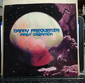 DANNY FREQUENZA - FIRST CREATION brano in 3 versioni ep.45 giri vi nile NUOVO - Picture 1 of 8