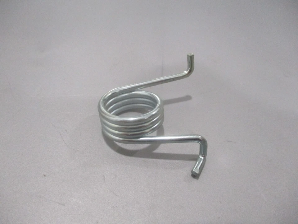 Новая из старых запасов оригинальная торсионная пружина Yamaha 1980-1982 YZ125 90508-32438 - Изображение 1 из 1