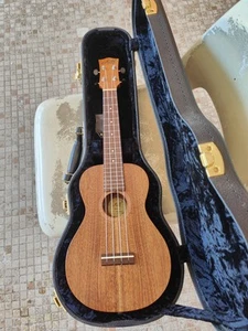 Maton Concert-E Ukulele - Picture 1 of 6