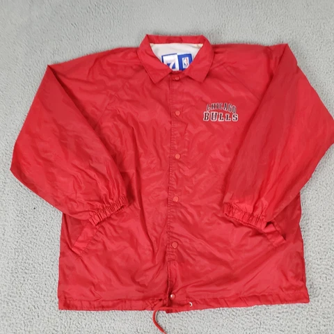 VINTAGE Chicago Bulls Jacket Men Extra Large Red Logo 7 Spell Out 90s Jordan XL Cover