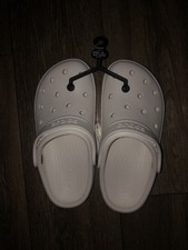 crocs wide width sandals