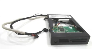 Conjunto de lector de tarjetas múltiples interno de repuesto Acer Aspire M5100 CR.10400.006 - Imagen 1 de 6