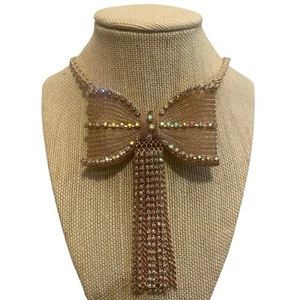 Collar Betsey Johnson Oro Rosa Arco Grande Malla Cristal Flecos Audaz Silencioso Lujo - Imagen 1 de 6