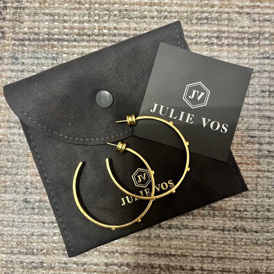 Brincos Julie Vos sobreposição de ouro 24k pedra aquática crescente argolas com saco de pó em excelente estado usado  - Imagem 1 de 4