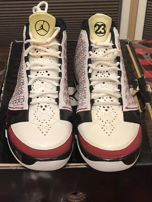 Talla 9 - Jordan 23 OG All-Star 2008 Foto 1 de 4