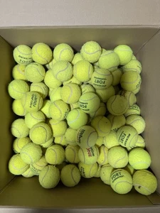 100 GEBRAUCHTE TENNISBÄLLE VON VERSCHIEDENEN HERSTELLERN IM MARKENMIX - Bild 1 von 1