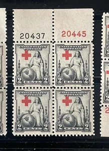 Scott #702, 2c Red Cross Top Plate Block #S 20437(B) und 20445(R), LH - Bild 1 von 1
