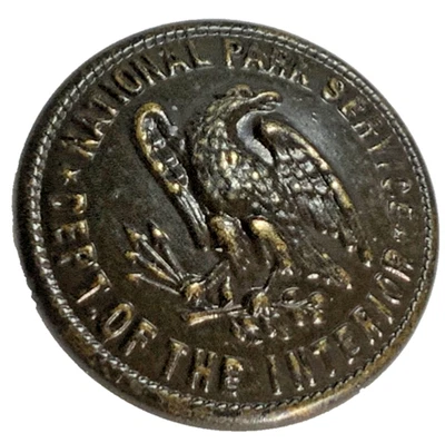 MINT NATIONAL PARK SERVICE RANGER BLACK ENAMEL COAT BUTTON 23mm 1919 FD47 NOS - Image 1 of 4