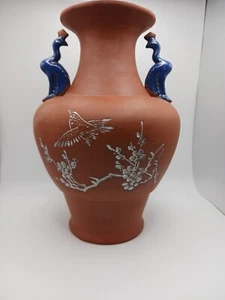 Vintage chinesische Yixing Vase gemarkt Republik Periode 9" Griffe blauer Pfau   - Bild 1 von 11