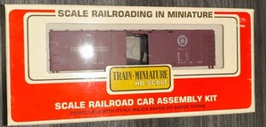 Train Miniatur HO Bausatz #2051 40’ X-29 Steel Box Car Pennsylvania NOS - Bild 1 von 3