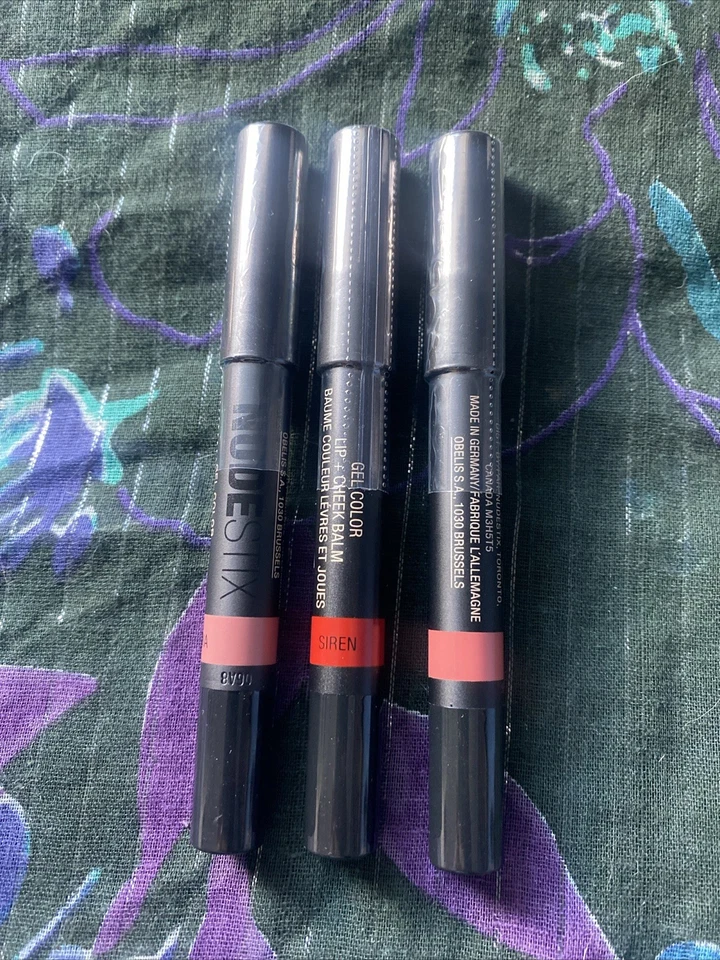 Bálsamo para labios + mejillas Nudestix Gel Color - Elige tu tono - SELLADO 🍑 Foto 1 de 1