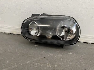 VW MK4 Golf/GTI Glass Headlight w/ Fog Light (Driver)(Aftermarket) - Picture 1 of 3