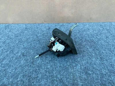 Infiniti M37 M35H M56 Q70 2011-2019 OEM SELECTOR DE PALANCA DE CAMBIOS DE PISO TRACCIÓN TRASERA. 87K Foto 1 de 4