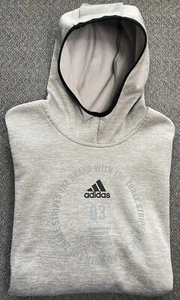 Adidas Hombre Pullover Sudadera con Capucha con Bolsa Canguro y Capucha Apretada GRIS GRANDE - Imagen 1 de 8