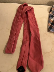 Express Dark Pink Tie - Picture 1 of 2