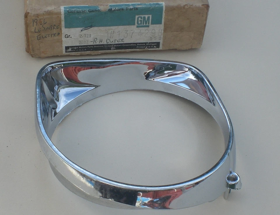 BUICK 1374298 1966;LESABRE &amp; ELECTRA\n1966; WILDCAT 4 门轿车(带 POL — 第 1/1 张图片