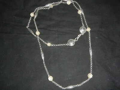 Collar de cadena floral tallada y perlas multiestaciones Konstantino de plata/oro Foto 1 de 4