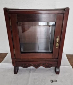 19. SELTEN Antik Französisch Holz geschnitzt Möbelschrank Nussbaum Eiche Glas - Bild 1 von 14