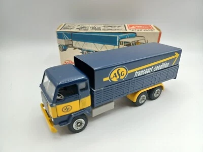 Camión Volvo FB88 1:50 Tekno 425 raro en caja Foto 1 de 4