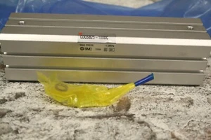 SMC Pneumatikzylinder CDQSB25 - 100DC  Kolbenzylinder - Bild 1 von 6