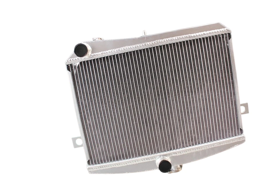 ✅Volvo Amazon P1800 S/E/ES 1967-1970M/T 142/144/145 67- aluminum radiator8601081 - Image 1 of 1