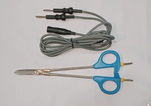 Pinzas de abrazadera selladora de recipientes bipolares laparoscópicos con cable 2 piezas - Imagen 1 de 6