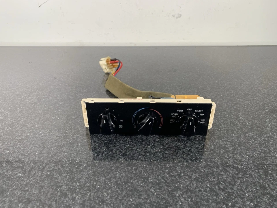 Ford F-150 F-250 F-350 Bronco 1992-1996 calefacción temperatura control de clima con manguera equipo original Foto 1 de 4