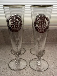 H827~ 4 BROWN Univ Sigillium Universitatis Footed Pilsner Glasses Platinum Rim - Picture 1 of 5