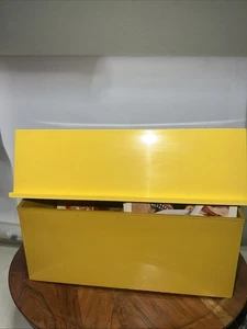 Betty Crocker Rezeptkarten Bibliothek gelbe Box 540 Karten Vintage mit Trennwänden - Bild 1 von 5