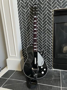 Beatles Rock Band Xbox 360 Bigsby Gretsch Duo-Jet Guitar George Wireless TESTED - Picture 1 of 14