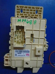 14-16 Kia soul Junction box Controller Assembly-Ipdm OEM HH688 91950-B2552 - Picture 1 of 3